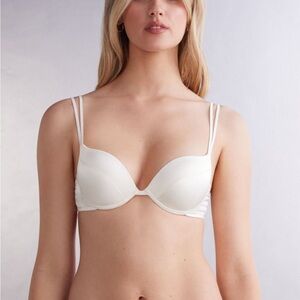 Intimissimi Simona Super Push-up Bra in Silk